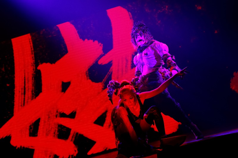 舞台「鬼滅の刃」其ノ肆 遊郭潜入、東京公演開幕　舞台写真が到着 イメージ画像