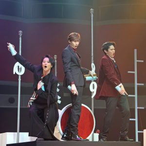 特殊ミステリー歌劇「心霊探偵八雲」-呪いの解法-が開幕　舞台写真＆コメントが到着 イメージ画像